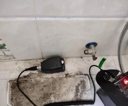 玉田屋顶漏水维修公司分享下卫生间漏水的危害及解决方法
